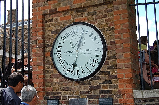 Часы Гринвичской обсерватории